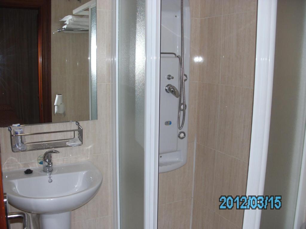 Hotel La Duquesa Pinos Genil Pokój zdjęcie